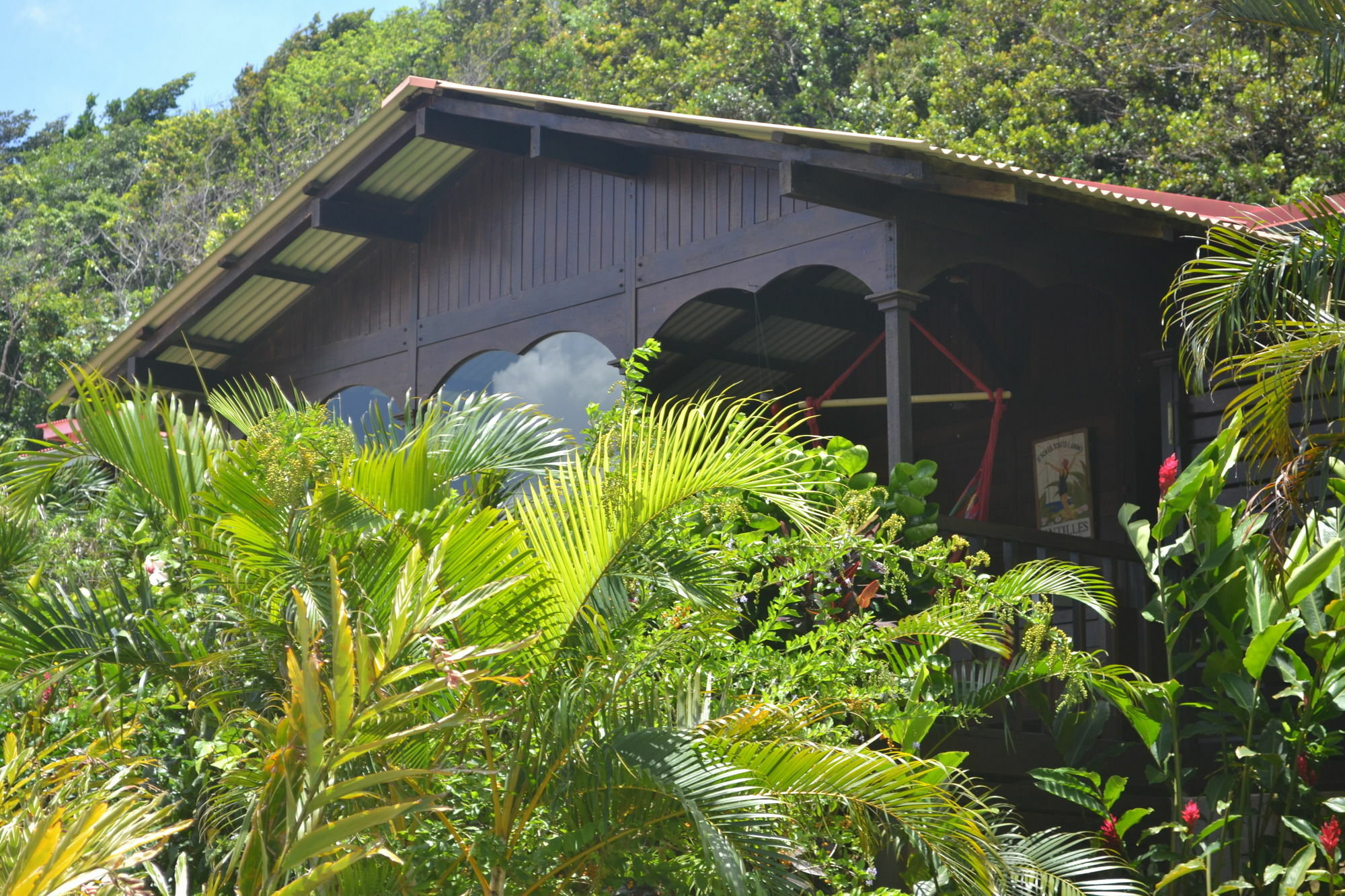 Piton Bungalows Ecolodges Deshaies Exterior photo